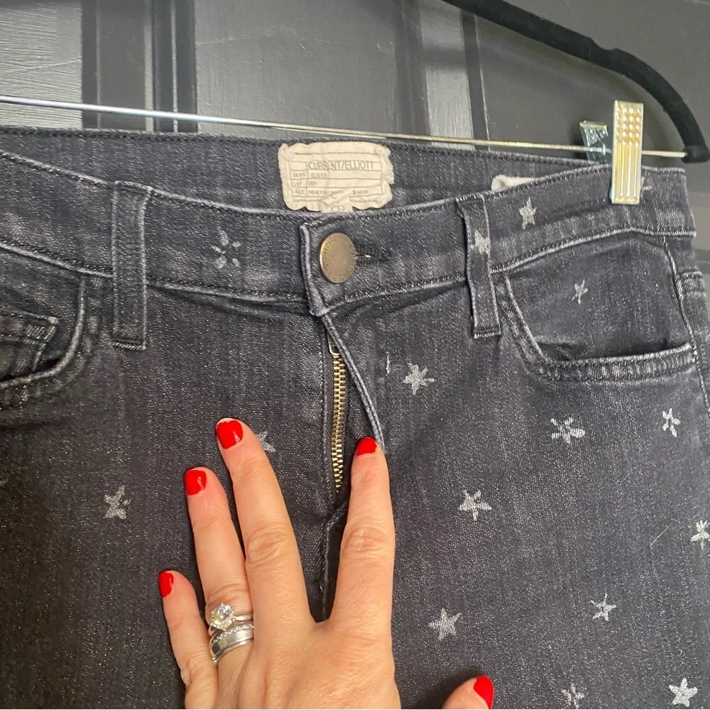 Current/Elliott The Stiletto Jean in Washed Black Mini Star Print Size 29